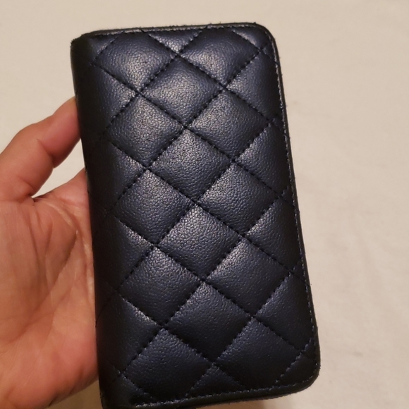 **** SOLD **** Chanel wallet - Picture 5 of 12